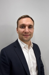 photo2025-10-1321-19-11